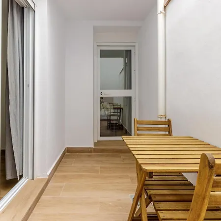 Fun Building Flats By Homeabout Malaga